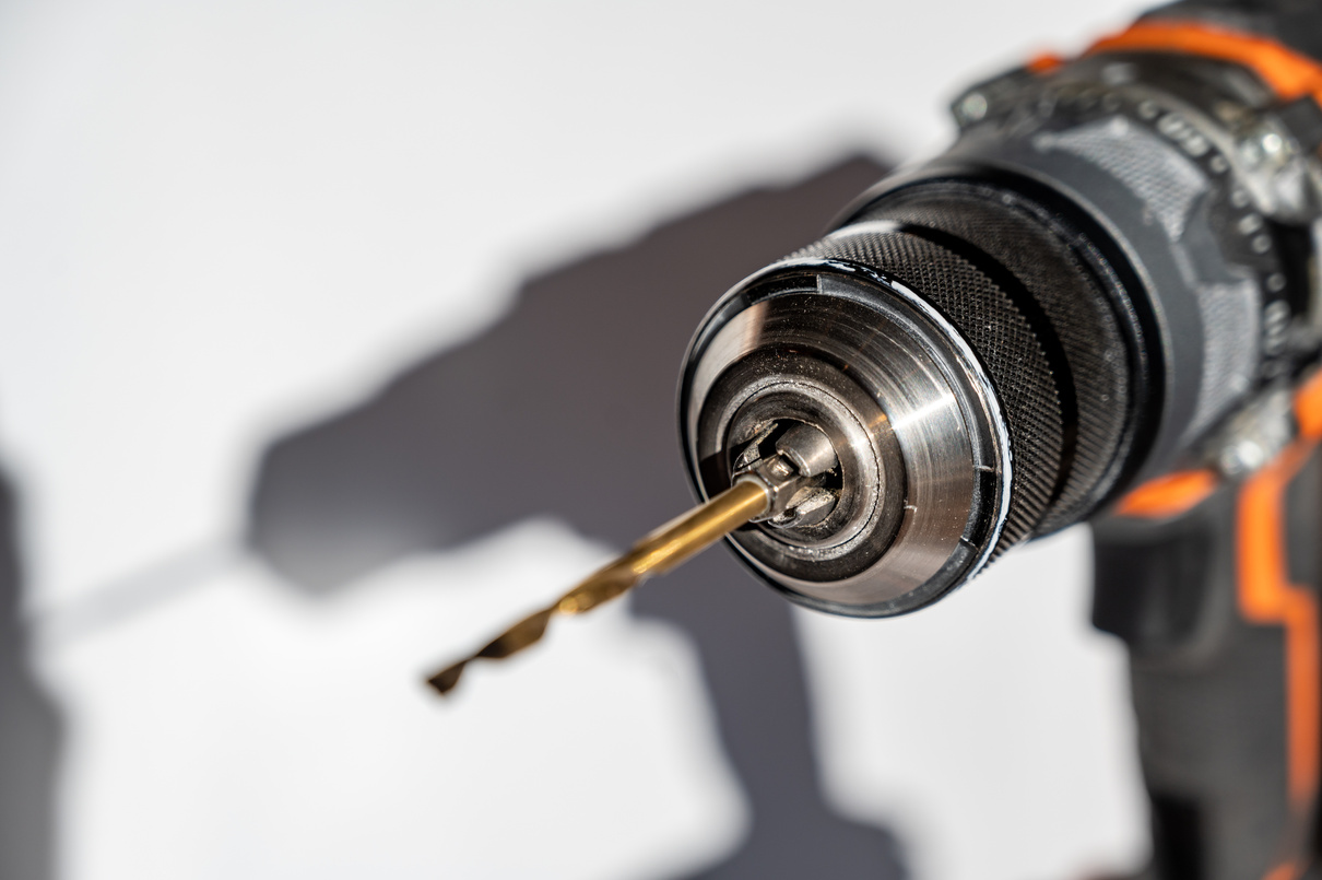 metal keyless chuck on drill and impact driver