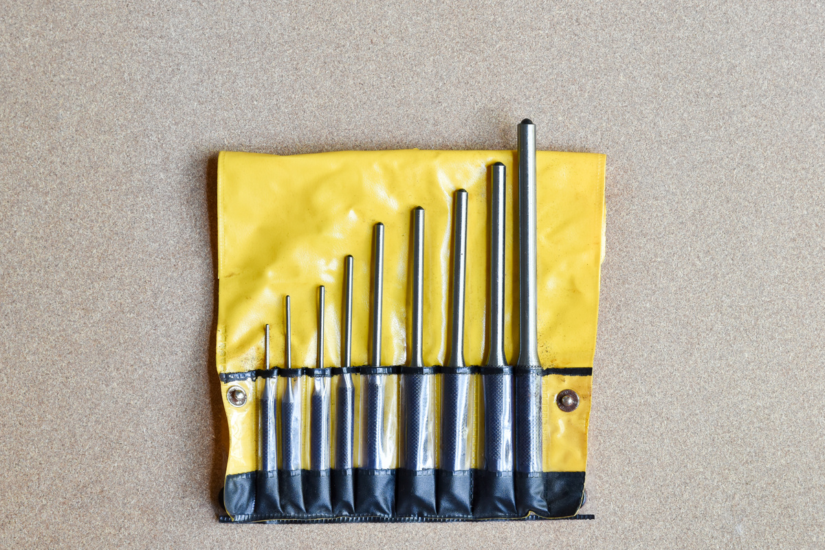 Roll Pin Punch Set in Pouch